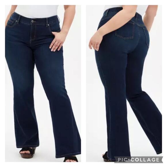 Torrid Bombshell Soft Super Flare Jeans Plus Size 28 Tall - Picture 1 of 6